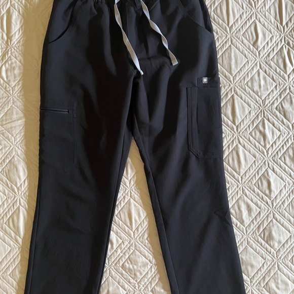 Figs High Waisted Dowa Scrub Pants Small Petite - Picture 2 of 2